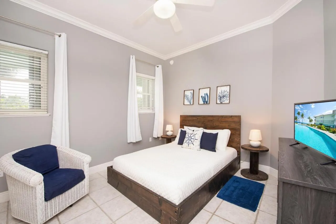 Holiday home On The Bay #103 Condo Old Man Bay Cayman Islands