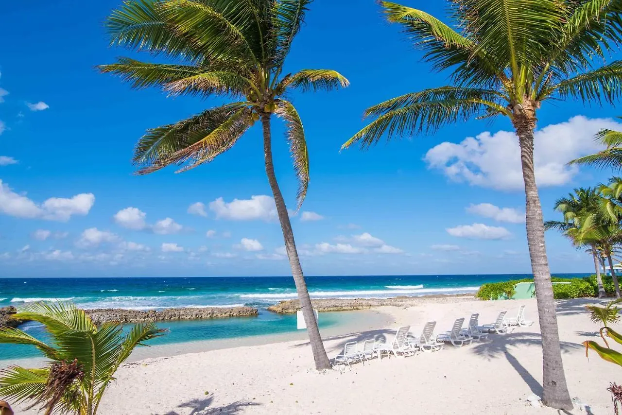 Holiday home On The Bay #103 Condo Old Man Bay Cayman Islands